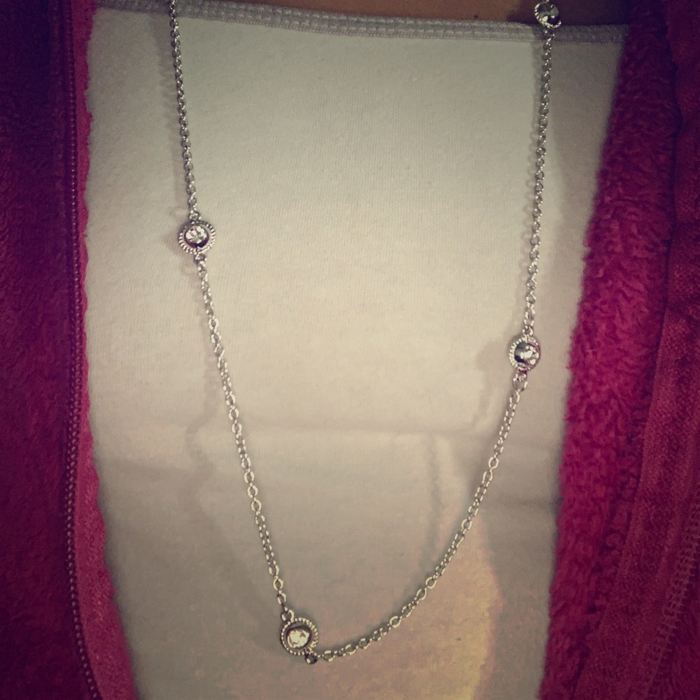 Crystal halo necklace